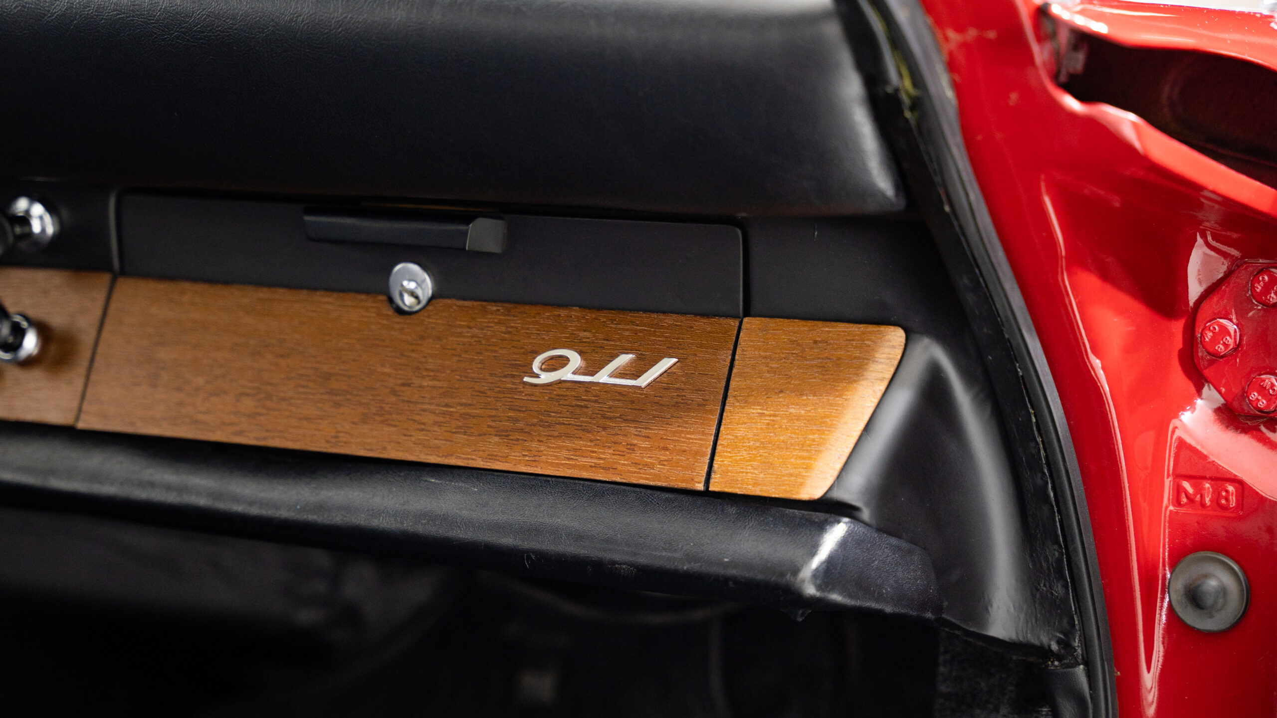 1965 Porsche 911 Coupé - Rubinrot - Image 3
