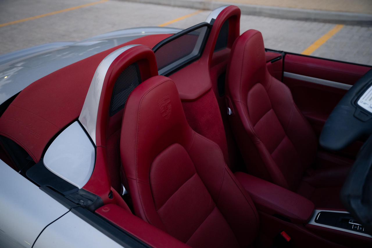 2022 Porsche Boxster 25 Years Edition – Limited No. 1020/1250 - Image 2