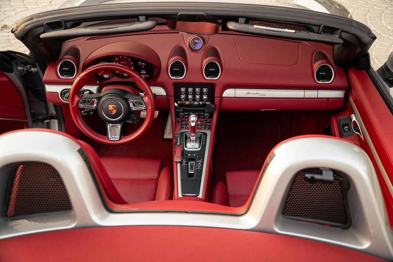 2022 Porsche Boxster 25 Years Edition – Limited No. 1020/1250 - Image 13