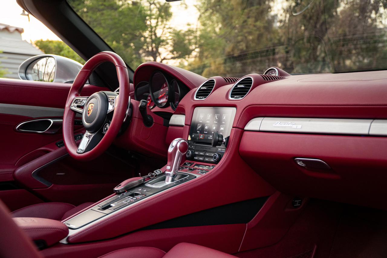 2022 Porsche Boxster 25 Years Edition – Limited No. 1020/1250 - Image 21